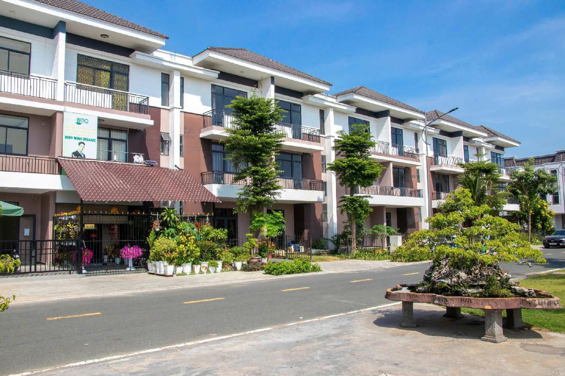 Bán biệt thự 6*16 giá rẻ vị trí đẹp