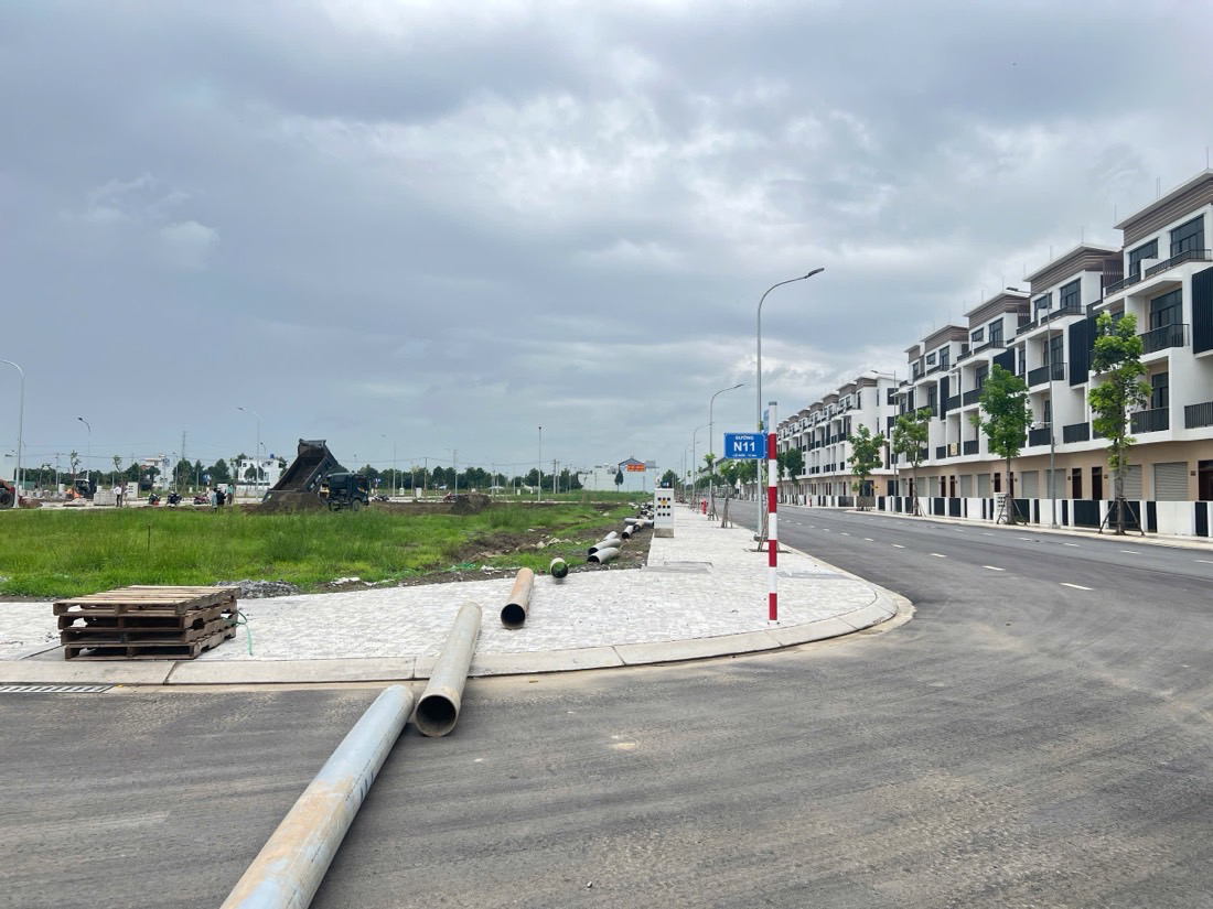 Bán đất nền dự án The 826 EC