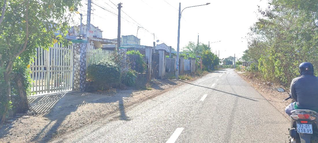 Bán lô đất chợ Láng Dài tiện kinh doanh