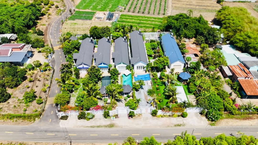 Bán lô đất nằm trong khu compound tiện ích gần biển Phước Hải
