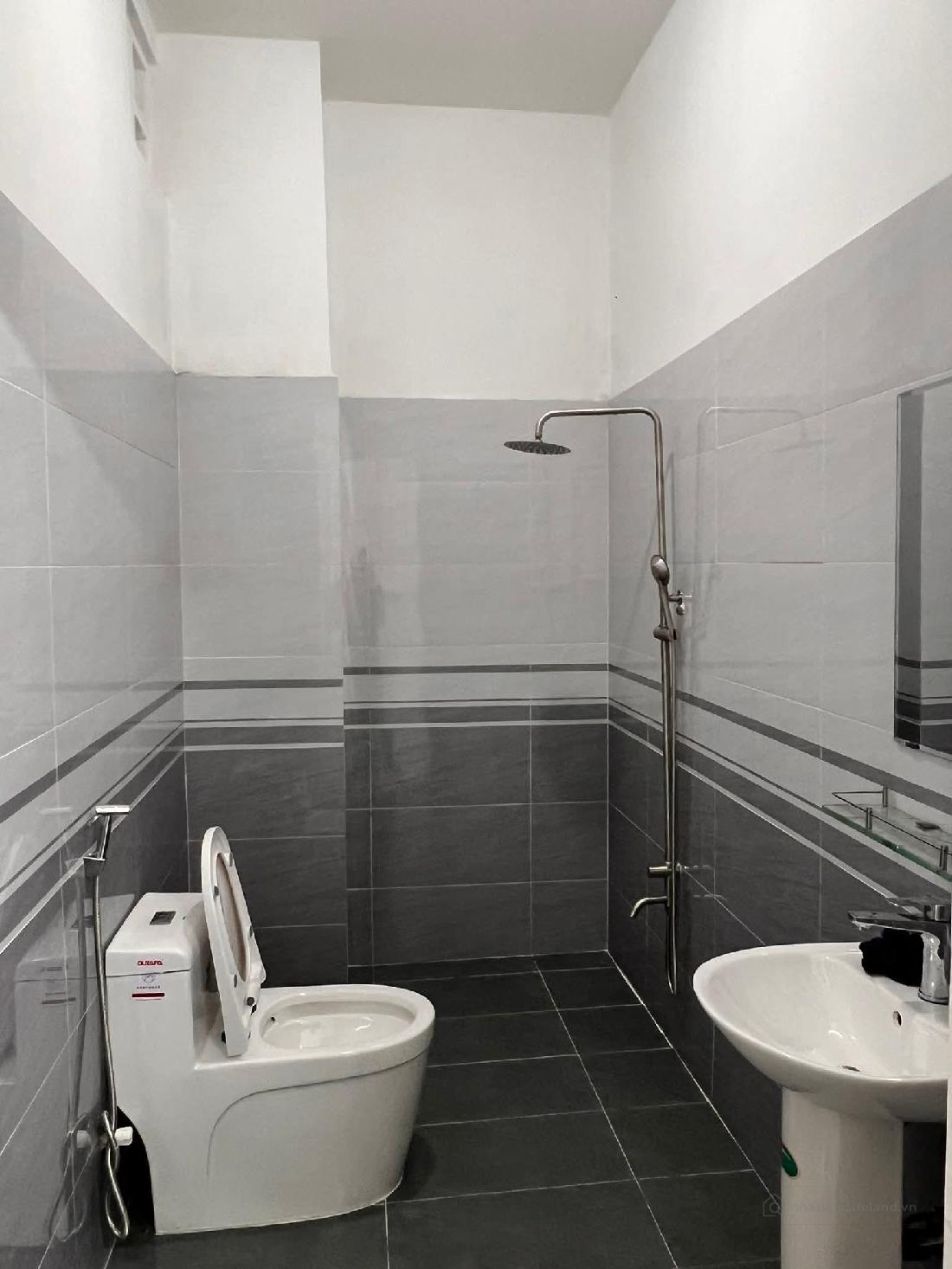Nhà 1 trệt + 3 Lầu Phường An Thạnh, Thuận An bình dương gần ngã tư hòa lân