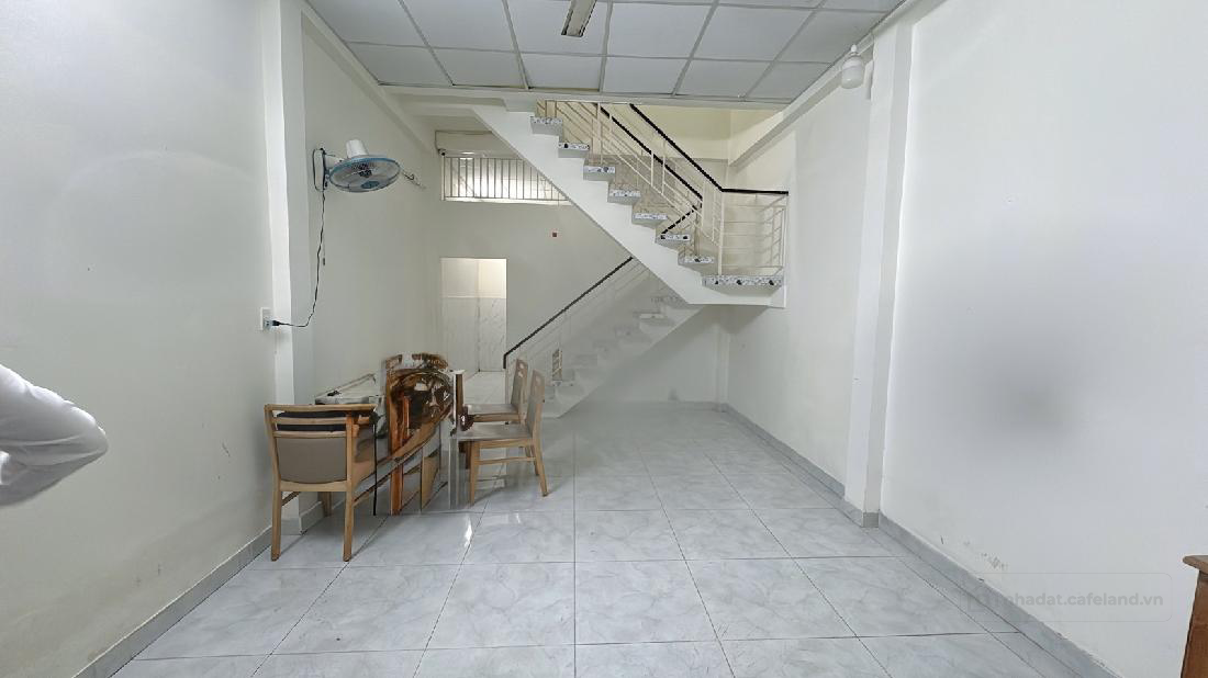 HIẾM - NGUYỄN VĂN ĐẬU BÌNH THẠNH - 43M(3.8x11.5) VUÔNG A4 - CHO THUÊ 12TR - NGỘP