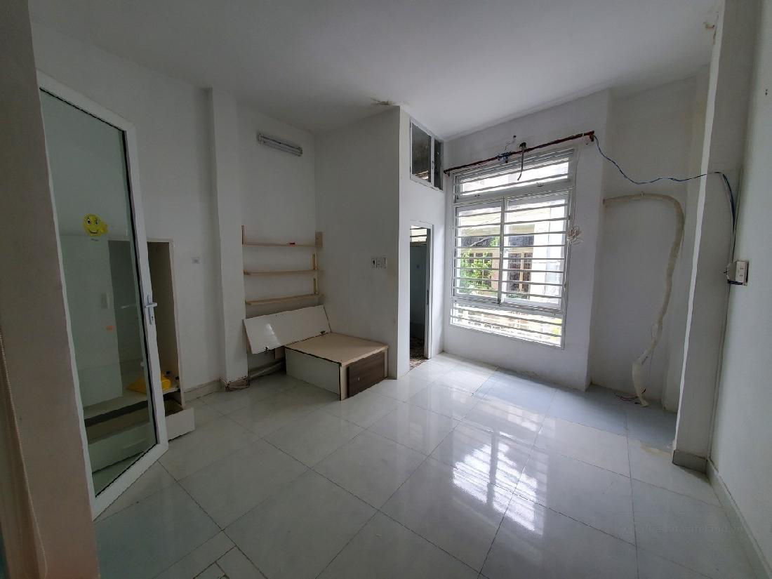 HẺM XE TẢI ĐỖ CỬA - SỔ VUÔNG - KHU DÂN TRÍ ĐỒNG BỘ - CÓ THỂ VỪA Ở VỪA KINH DOANH