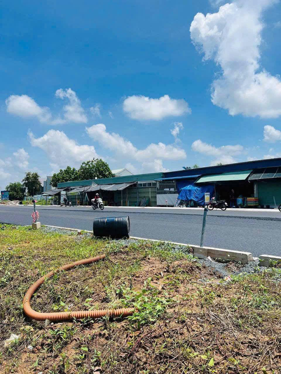 đất thổ cư giá rẻ Long An, 2 mặt tiền đường nhựa lớn