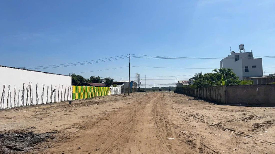 Đất vàng Long An giá sập sàn