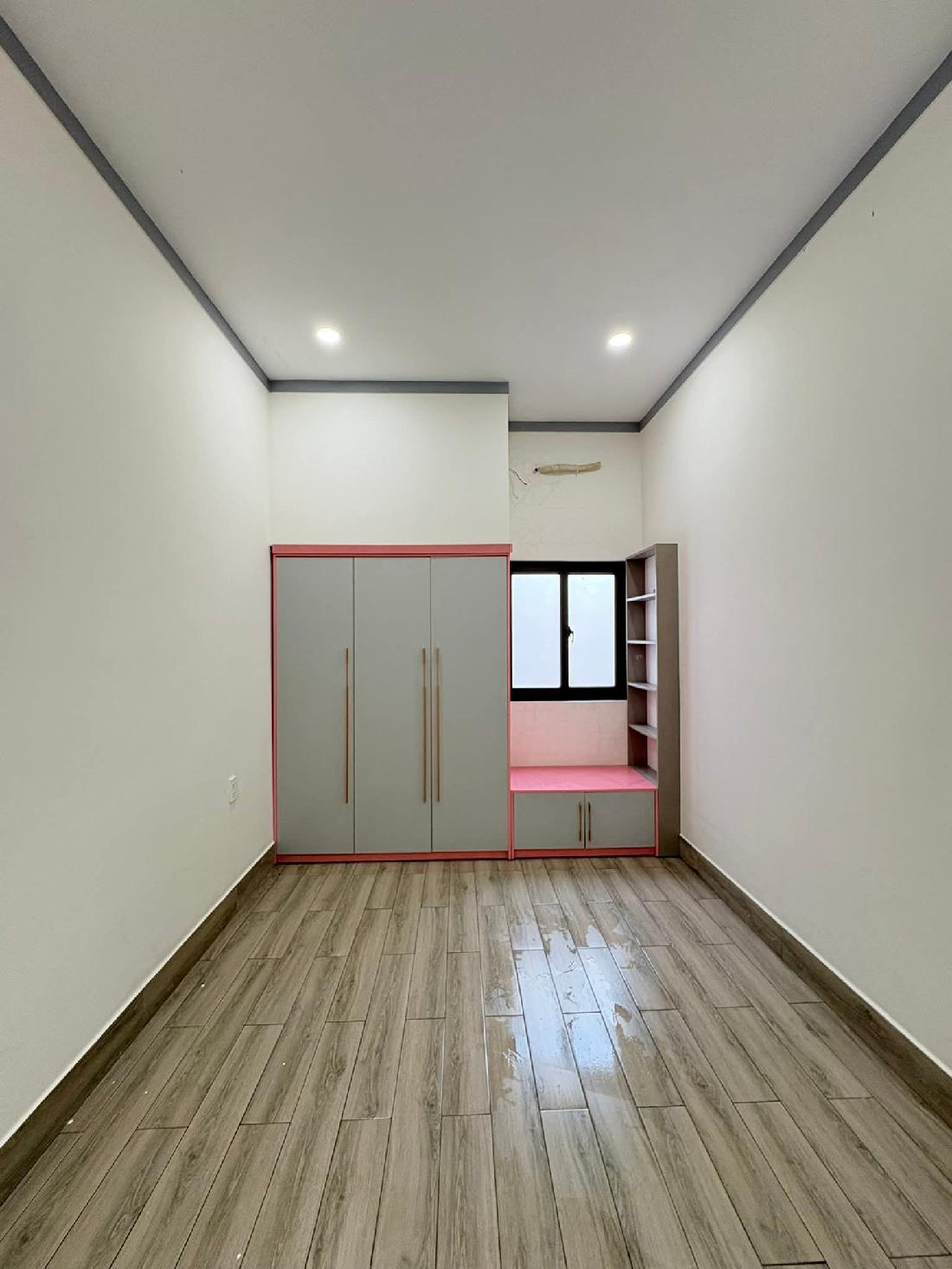 Nhà 1tỷ450 chợ Hưng Long, Bình Chánh