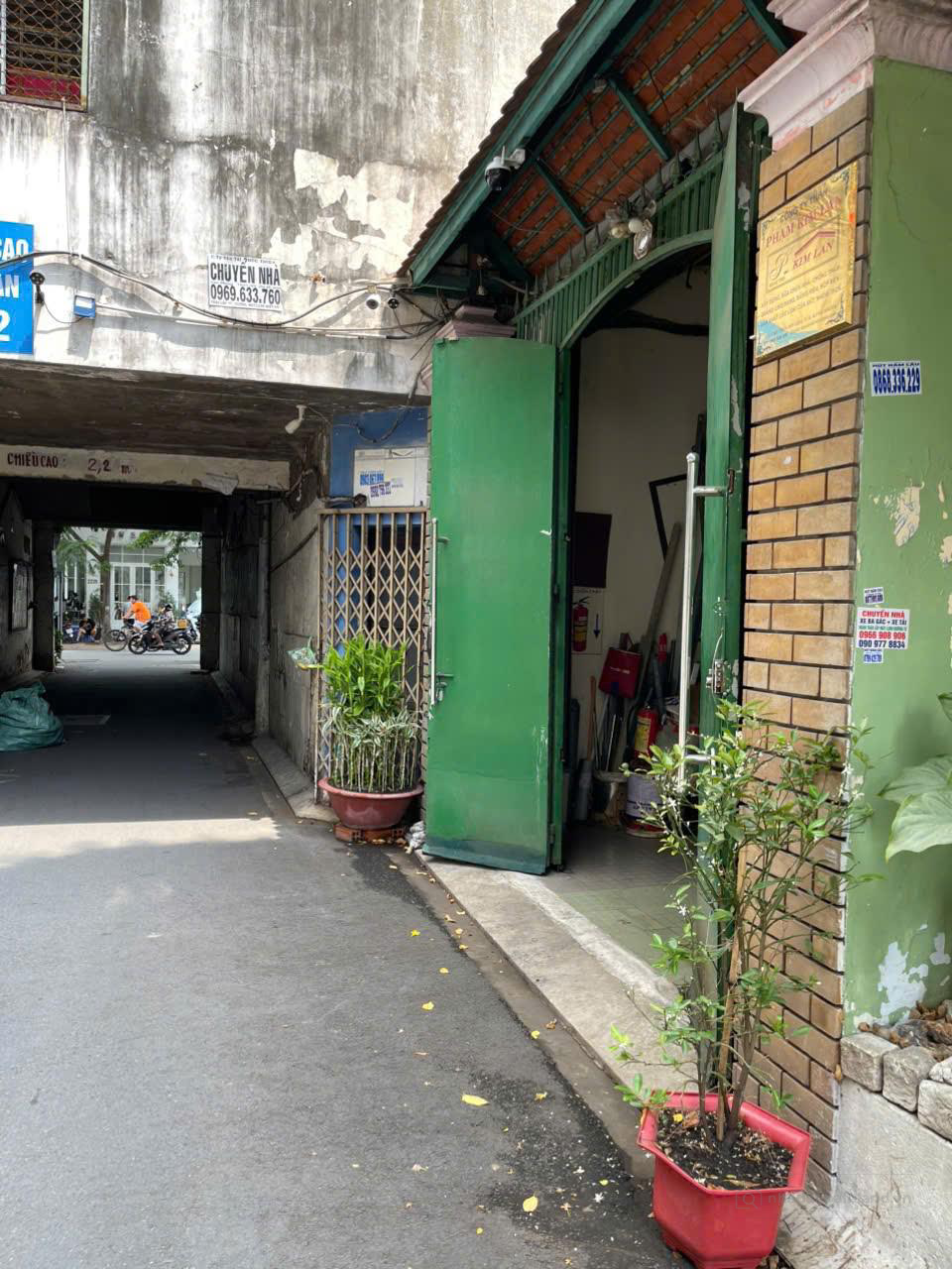 Vừa hiếm vừa ngon : 15 Tỷ cho căn nhà 1 trệt 3 lầu ngay trung tâm Q Phú Nhuận
