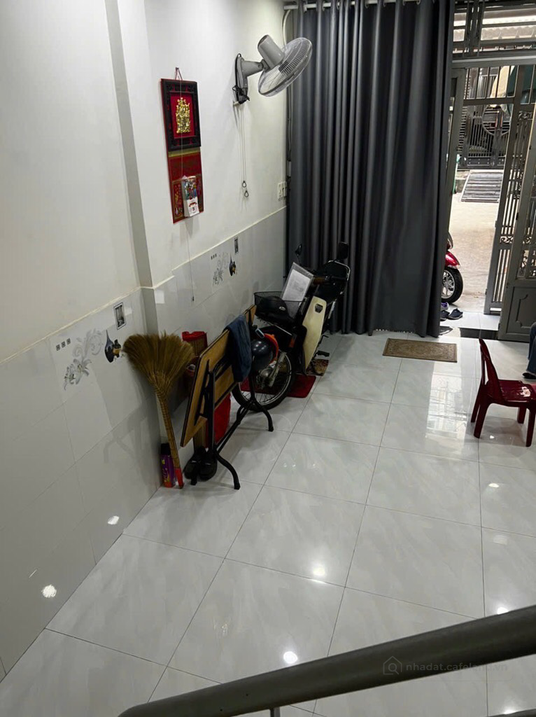 NGAY PHẠM VĂN HAI - HXH - 2 TẦNG 2 PN- DT 31M2 - SỔ ĐẸP - GIÁ 4.7 TỶ