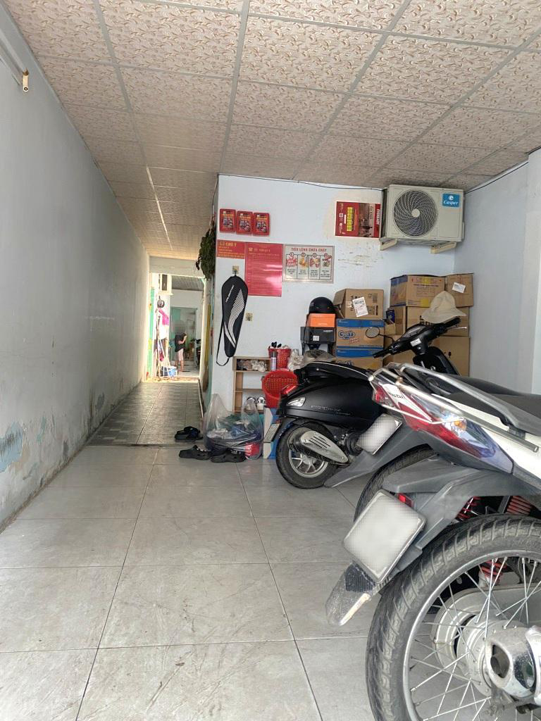 Chỉ 7,8 tỷ - 174m2 (8 x 22) - hẻm 3,7m - dãy trọ 15PN thu nhập 30 triệu/ tháng