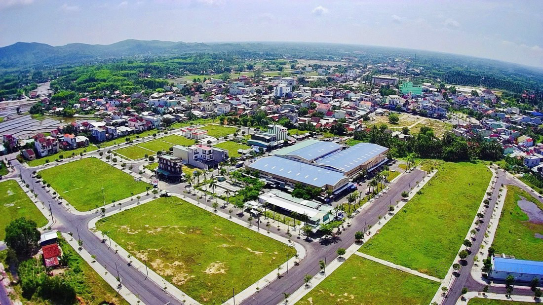 Mặt Tiền Kinh Doanh Đối Diện Khu Phố Chợ Đông Phú Quế Sơn Đà Nẵng