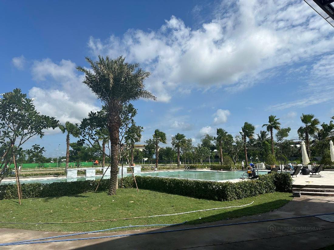 The Solia Từ Phối Cảnh Trở Nên Hiện Thực