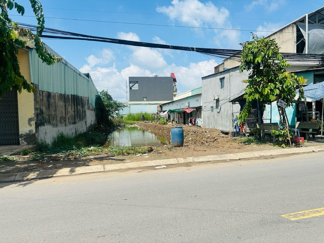 bán đất đường gò Hưu ngay chợ, MT rộng 7m, xã Mỹ Hạnh