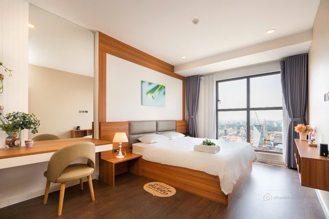 Bán căn hộ 86m2 Saigon Royal quận 4 giá chỉ 10tỷ. Xem nhà LH 0911 00 70 91