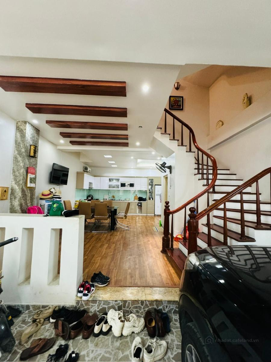 PHỐ LẠC TRUNG, HAI BÀ TRƯNG: 75M - 6T - 6m MT - 2 Ô TÔ NGỦ TRONG NHÀ - PHÂN LÔ