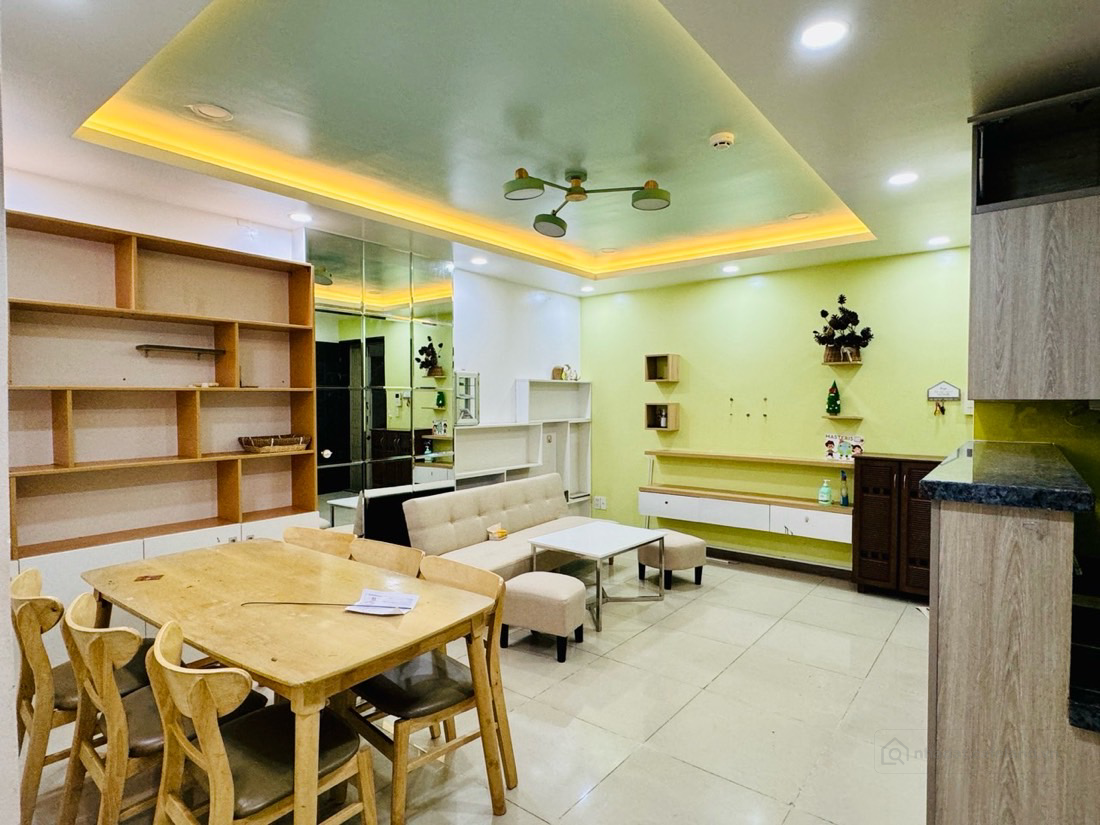 Căn hộ 75m2 Hoàng Kim Thế Gia sổ hồng sẵn, full nội thất, TT 900tr ở ngay