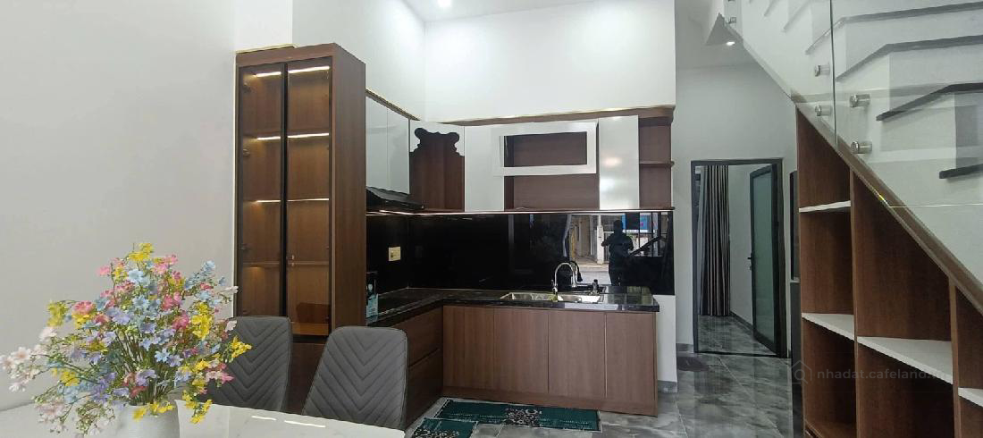 NHÀ 3 TẦNG MẶT TIỀN NGÔ CHÂN LƯU – Ô TÔ VÀO NHÀ – CHỈ 6.X TỶ 
