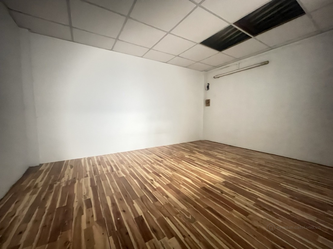 Bán NHÀ TÂN BÌNH 41m2 – SỔ VUÔNG CHUẨN A4 – GẦN SÂN BAY – HẺM 3G 10 bước ra XH