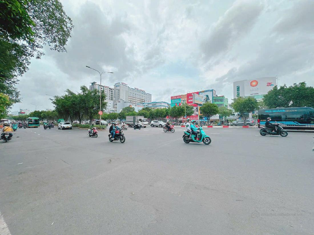NHÀ 3 LẦU HẺM XE HƠI ĐIỆN BIÊN PHỦ, PHƯỜNG 21 ,QUẬN BÌNH THẠNH