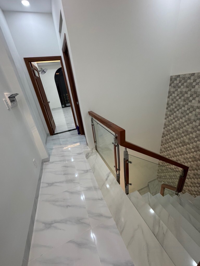 bán gấp nhà HUỲNH VĂN TRÍ-xã Bình Chánh-H Bình Chánh.
