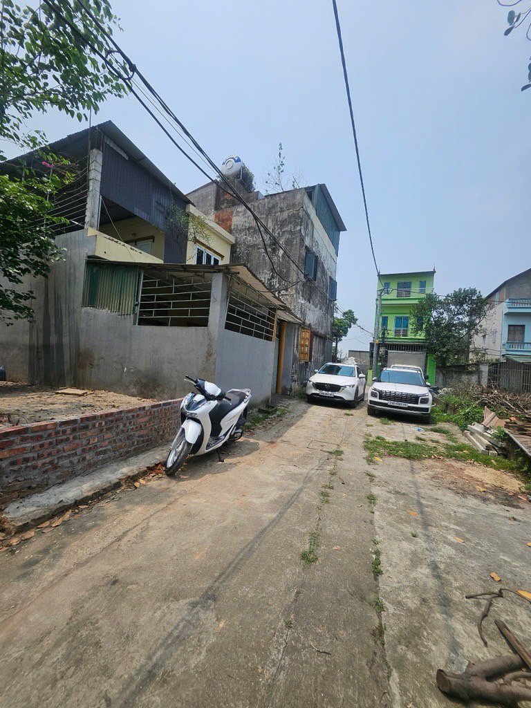 B.ÁN ĐẤT ĐẸP #CỔ_LOA -50m2 - 4,1 tỷ- NỞ HẬU - FULL THỔ CƯ - Ô TÔ TRÁNH