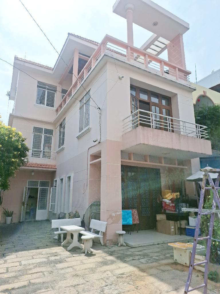 Lý Phục Man - 268,1m2 (10 x 27) - Nhà sân vườn 3 tấm diện tích khủng chỉ 25 tỷ