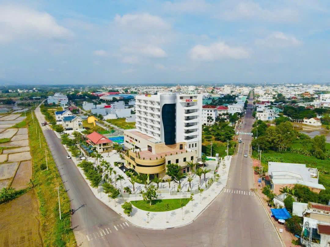 Bán Đất Mặt Tiền Đường Lê Trung Đình,Phường Bình Định khu Đinh Phát Tân An 100m²
