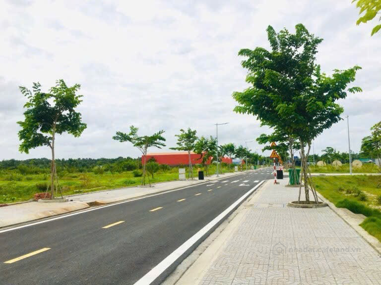 RA HÀNG GẤP - GIÁ MỀM NHẤT
KHU VỰC - ĐẤT NỀN DRAGON
PEARL - GẦN VINHOMES