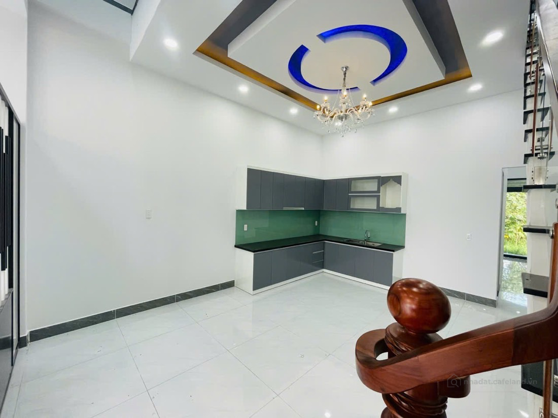siêu phẩm nhà mới siêu dài rộng rãi, cách nhựa TL9 vào 200m 3PN, giáp Hóc Môn