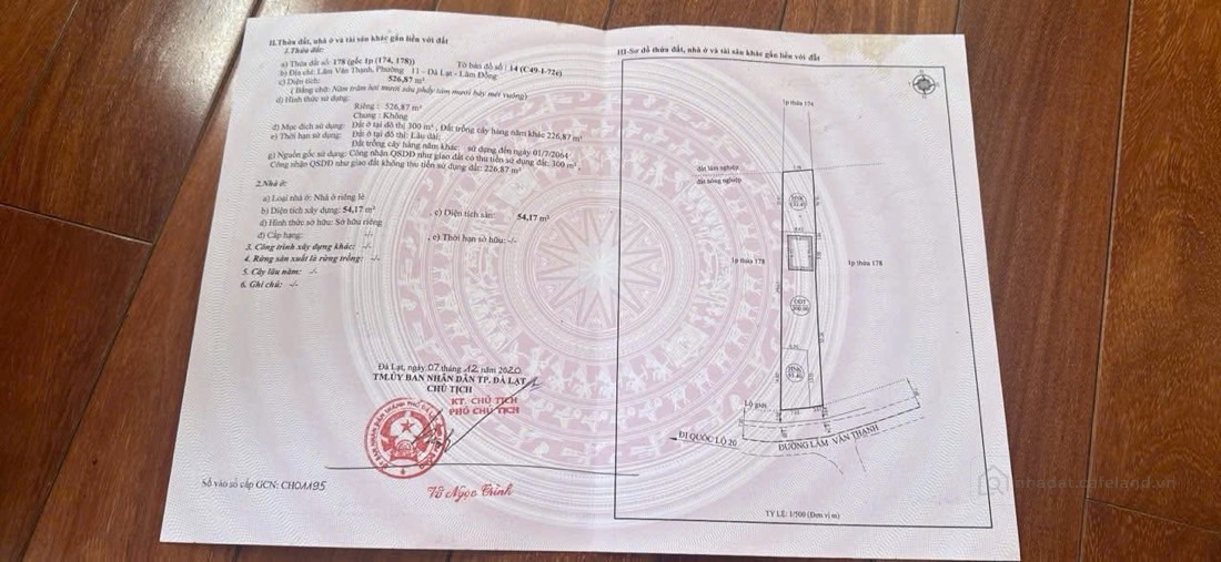  BÁN ĐẤT MẶT TIỀN ĐƯỜNG LÂM VĂN THẠNH P1 ĐÀ LẠT
 Giá 13,5ty
Diện tích 526,87m