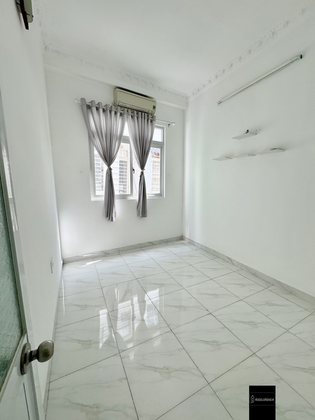 Bán Nhà HXH Xây Mới Full Tiện Ích