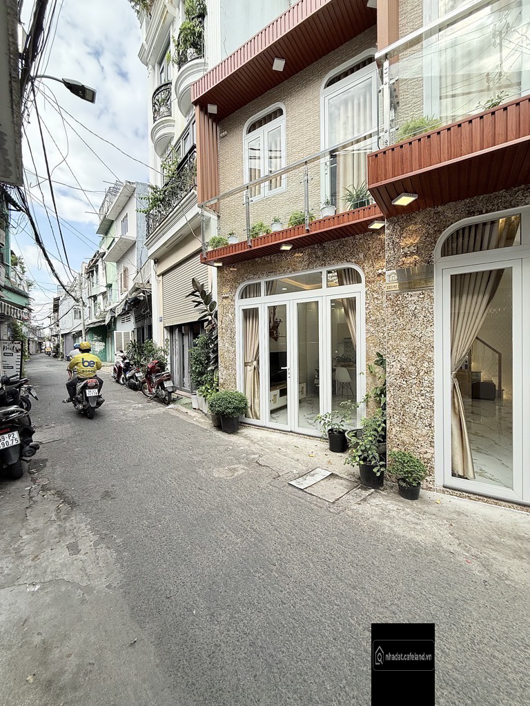 Nhà ngang 6m, 57m2 công nhận đủ, hẻm xe hơi, nhà đẹp. khu vực an ninh dân trí @