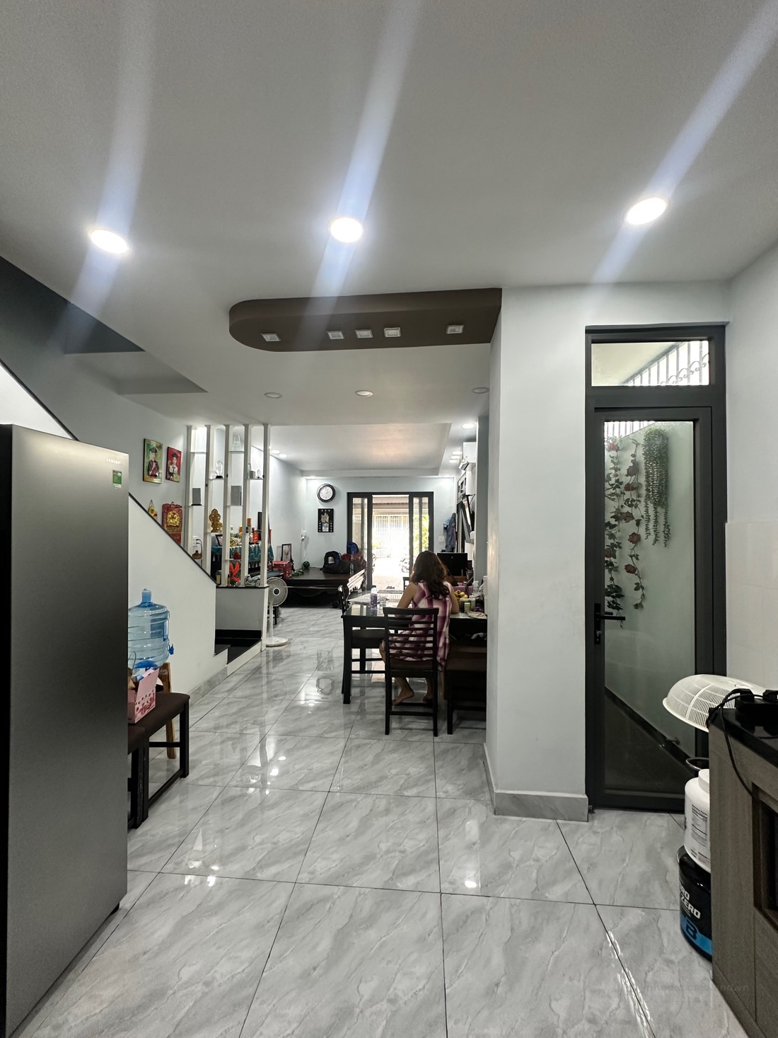 Bán nhà lô góc MT Quận 7 – 88m², thuận tiện kinh doanh & khai thác cho thuê