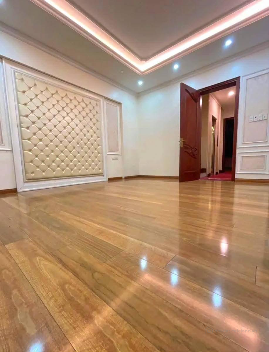 VIP CỦA CÁC VIP: 100m² - 5T - Mt: 5m - KHU VIP TÂY HỒ, NGAY SAU QUẬN ỦY, LOTTE..