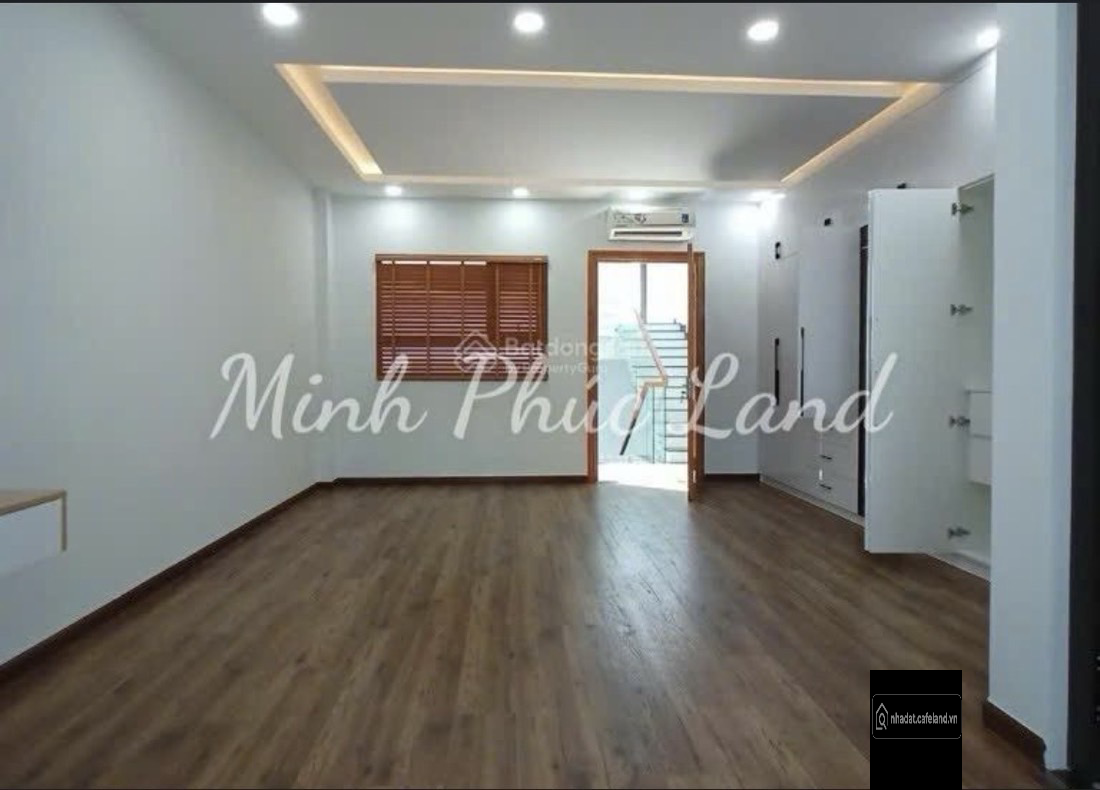 Bán nhà Nguyễn Thị Thập - kế Phú Mỹ Hưng - hẻm xe hơi - 4 tầng BTCT - 5x28m -SHR