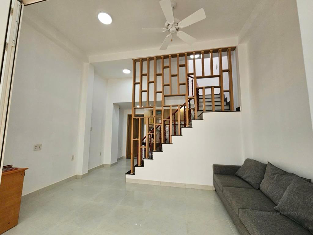  HXH 100m, Nhà Mới Đẹp Linh Xuân – Công Chứng Ngay, 4.4 Tỷ TL
