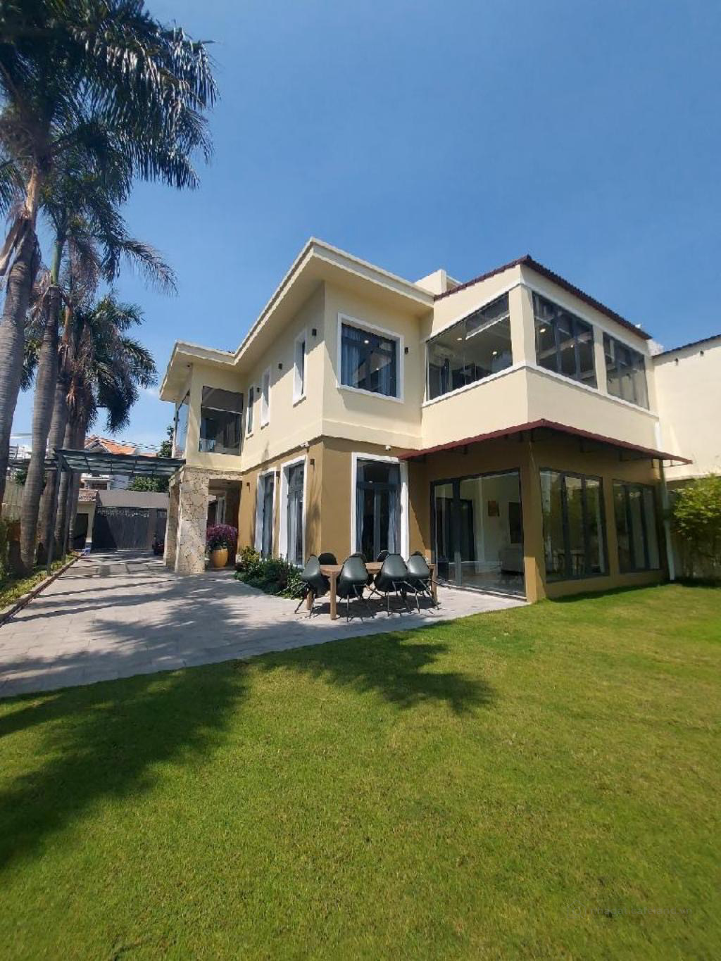 BIỆT THỰ CHÂU ÂU NGHỈ DƯỠNG – MẶT TIỀN TÂN MỸ  QUẬN 7 – HƠN 1000M² – GIÁ 160 TỶ