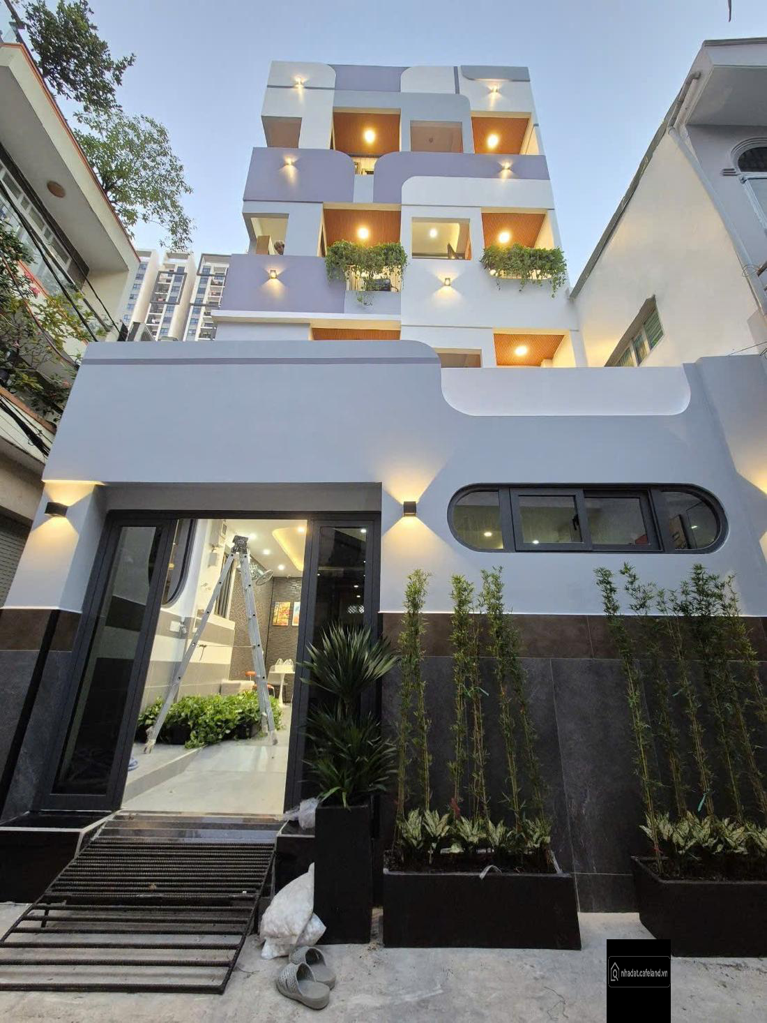 14 CĂN HỘ DỊCH VỤ, THANG MÁY - CAO THẮNG QUẬN 10 