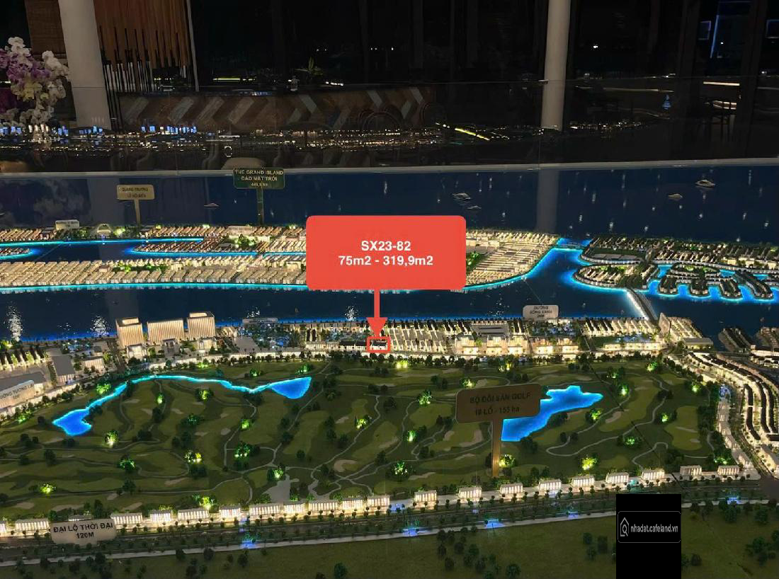 Bán nhà ngay cổng sân Golf chỉ hơn 15 tỷ