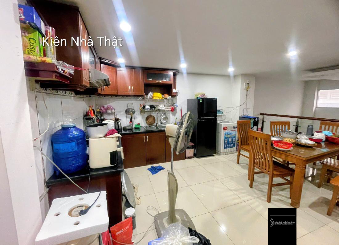 Nhà mặt đất, giá cc, 3 tầng, 48m2, Tân Phú, Thủ Đức, tiện ích bao quanh, 2t6 tl