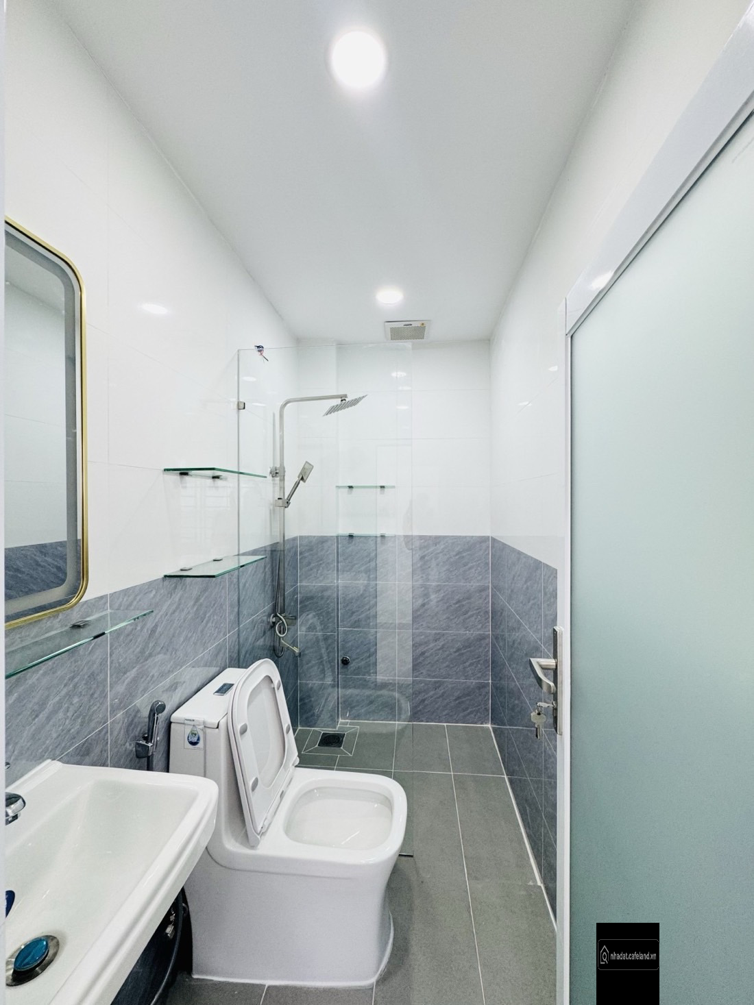 Nhà Nguyễn Phúc Chu TÂN BÌNH - LÔ GIÓC 47M2 ( 4 x 12 ) k lộ giới - 5.6 tỷ 