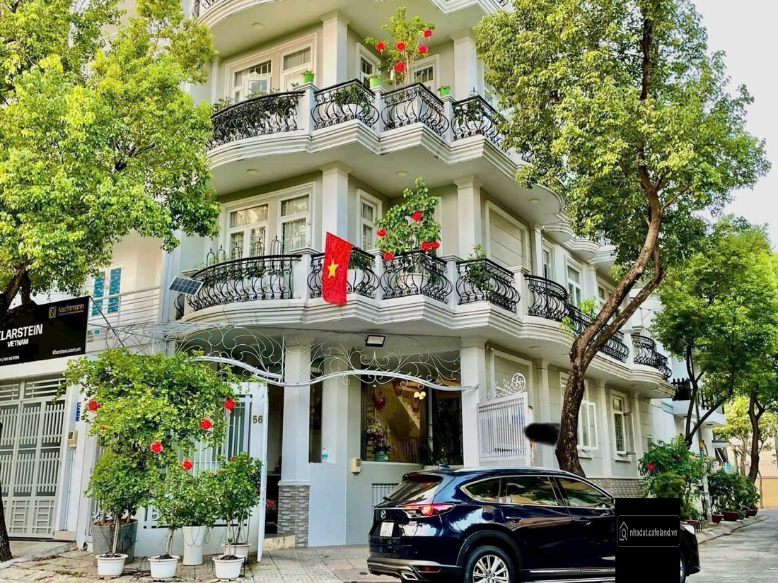 Bán nhà đường số 32 Quận 7 căn góc