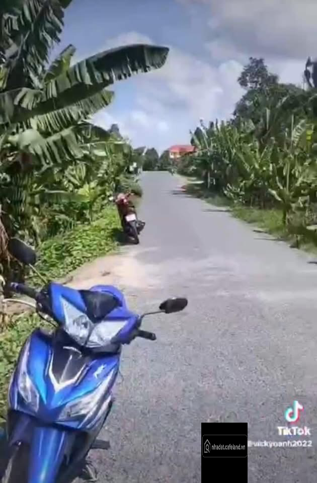  SANG NHƯỢNG GẤP ĐẤT MẶT TIỀN – GIÁ TỐT HƠN THỊ TRƯỜNG 

Gia đình cần sang như