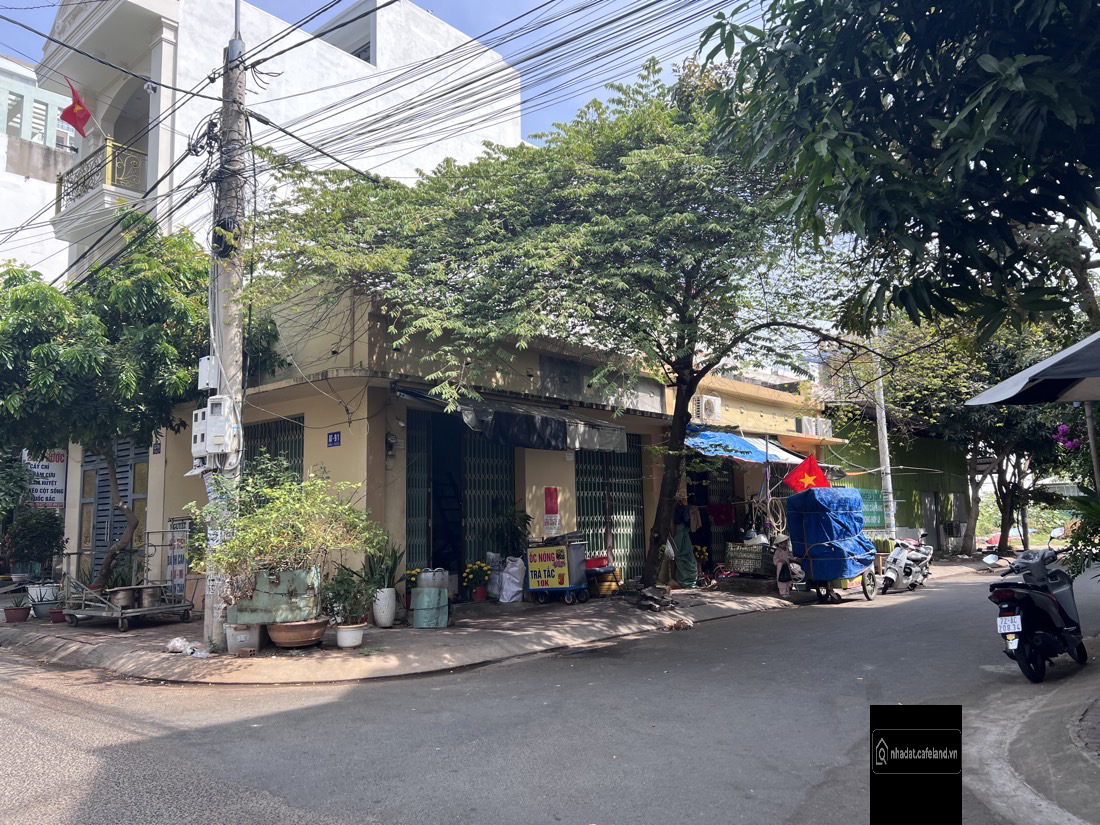 Bán đất 2 mặt tiền 84m2 khu trung tâm Chí Linh ( tặng dãy nhà trọ ) 