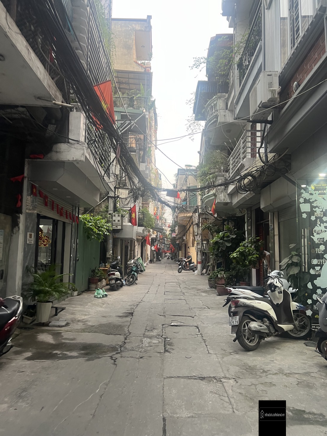 Mình chính chủ !!! Bán nhà khu đề lừ - hoàng mai. 