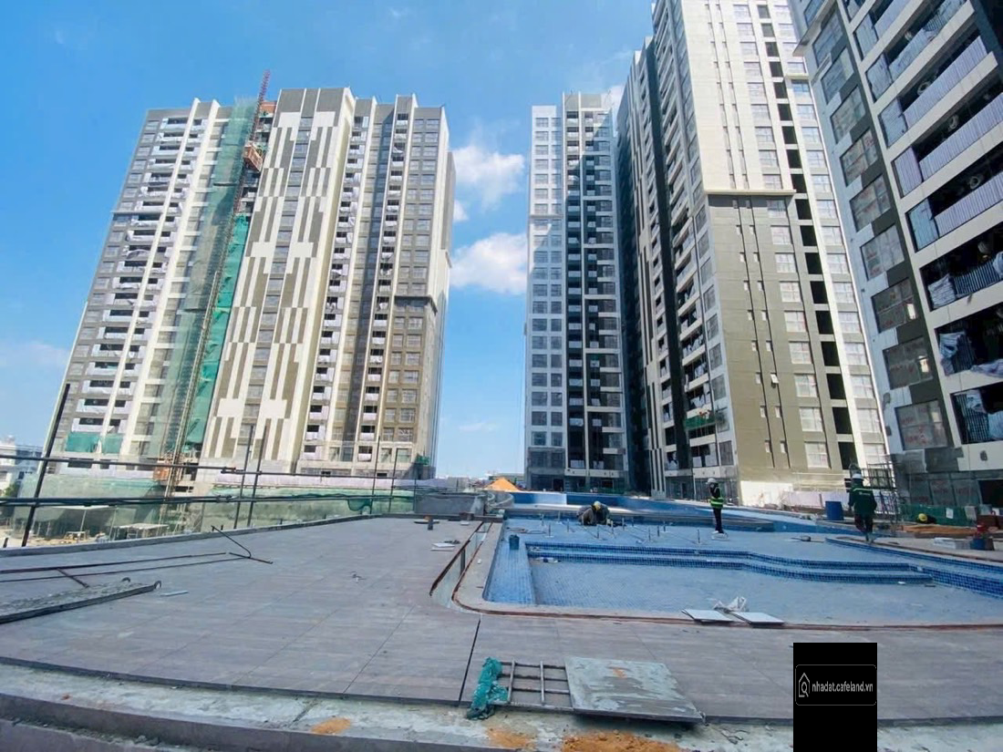 BÁN CĂN HỘ 2PN GÓC VICTORIA VILLAGE 6,8 TY