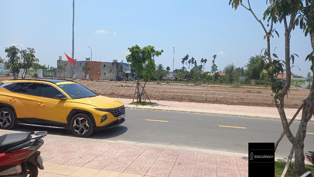 chỉ cần thanh toán trước 20% ~380 triệu sở hữu lô đất 90m2 , sổ hồng riêng