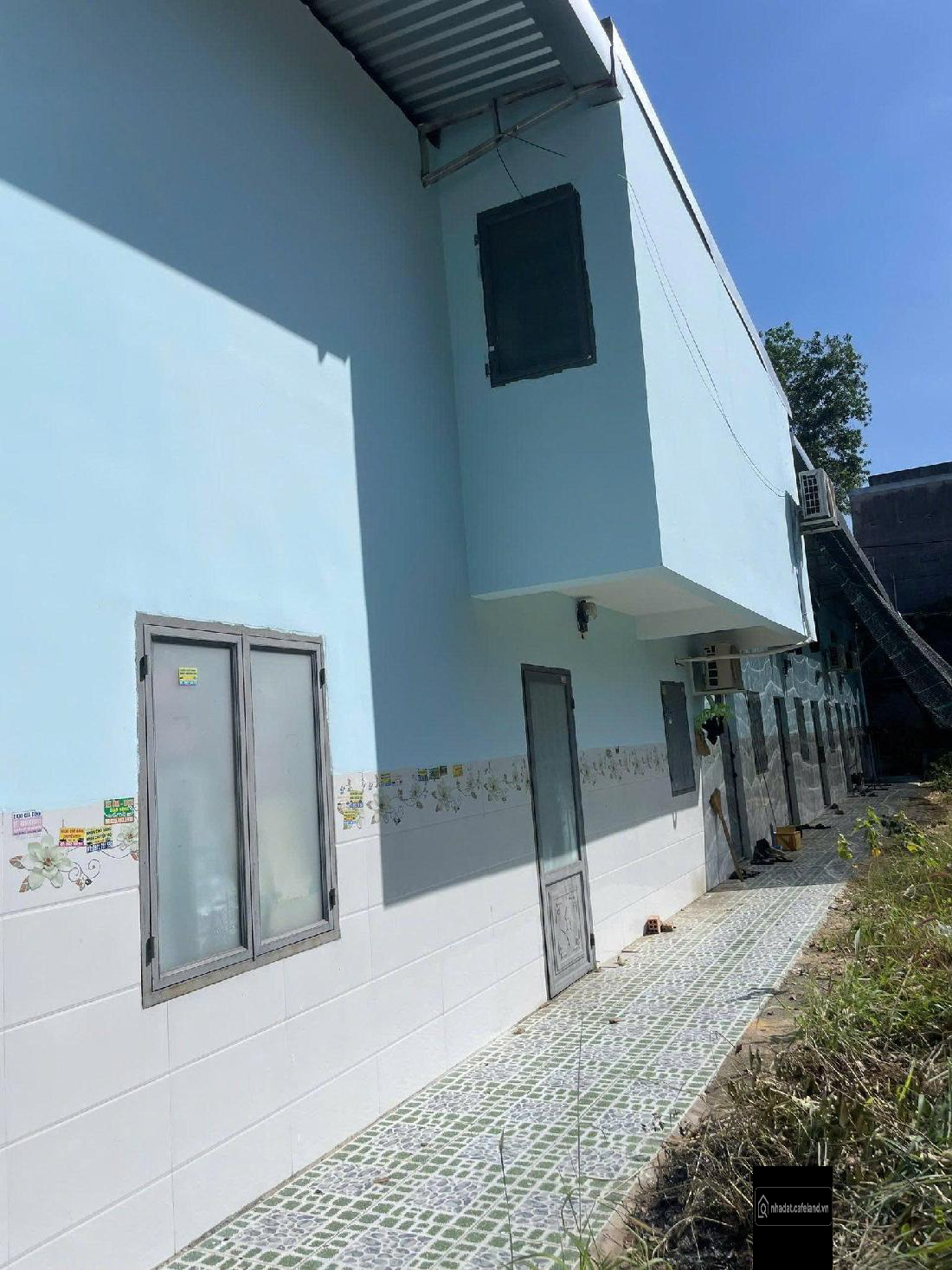 Nhà sẵn dọn vào ở ngay có 3 phòng trọ 12tr/tháng đang cho thuê