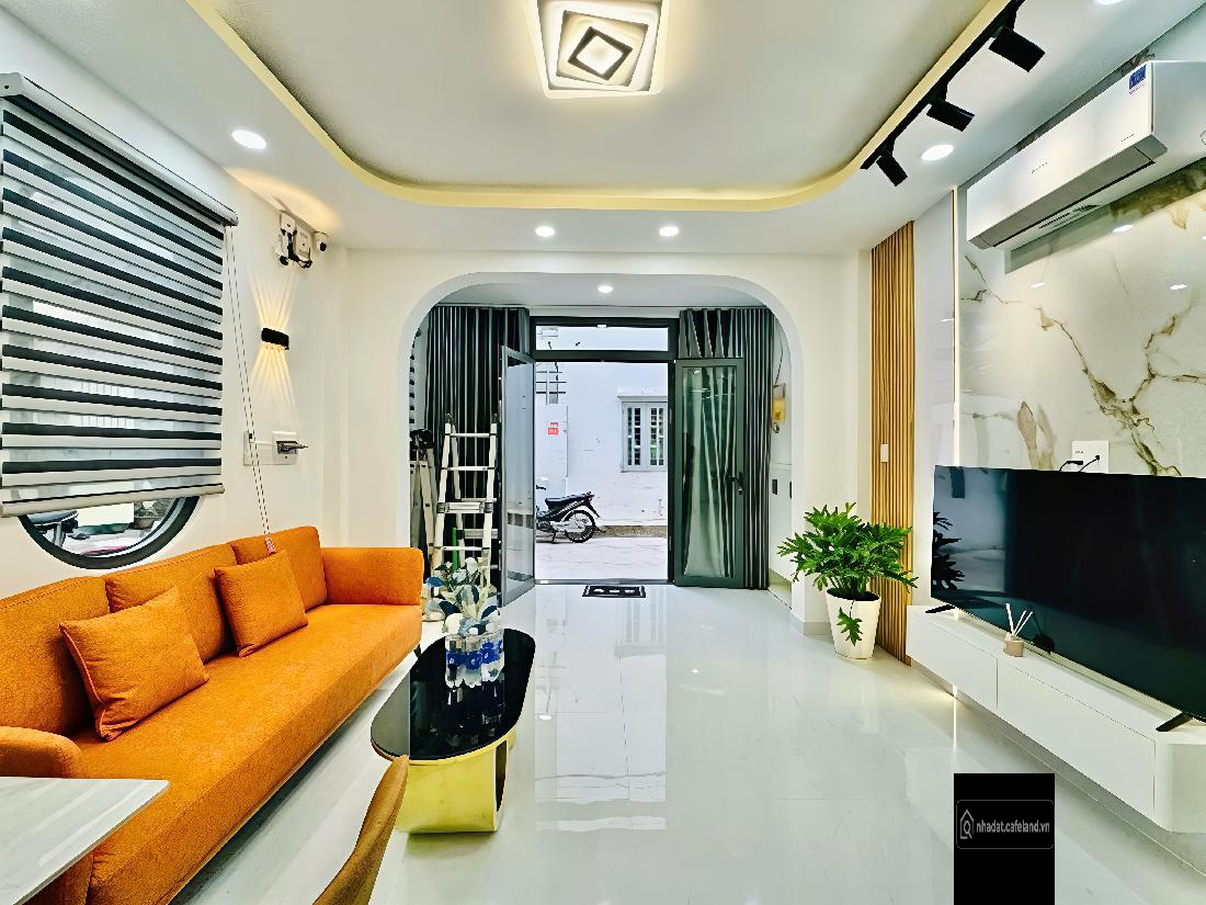 BÁN NHÀ MỚI HẺM ÔTÔ 1SẸC NGẮN, Ở KINH DOANH ONLINE VPCTY, KỀ BÌNH THẠNH, SÂN BAY