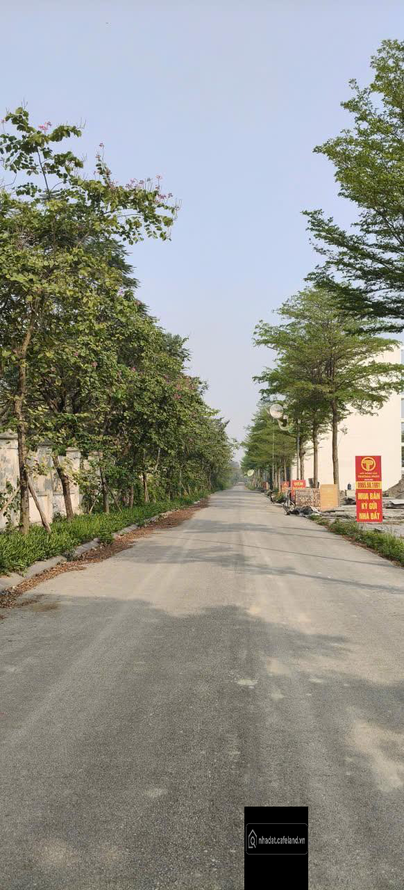 Bán Đất Hanaka Từ Sơn Giá nhỉnh 6 tỷ DT 100m2 MT5