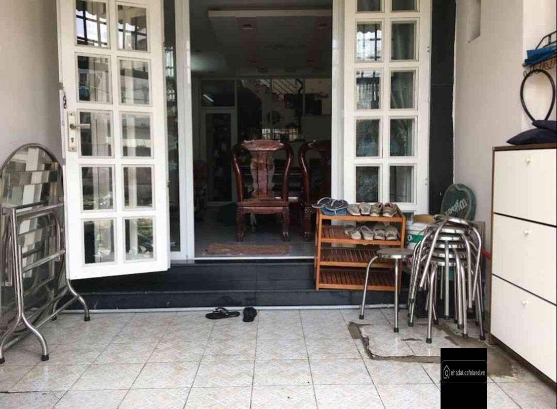 Nhà vuông vức, 3.6m ngang, tiện ích đầy đủ. Dòng tiền sẵn có. 
